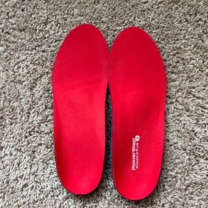 POWERSTEP INSOLES NEVER WORN